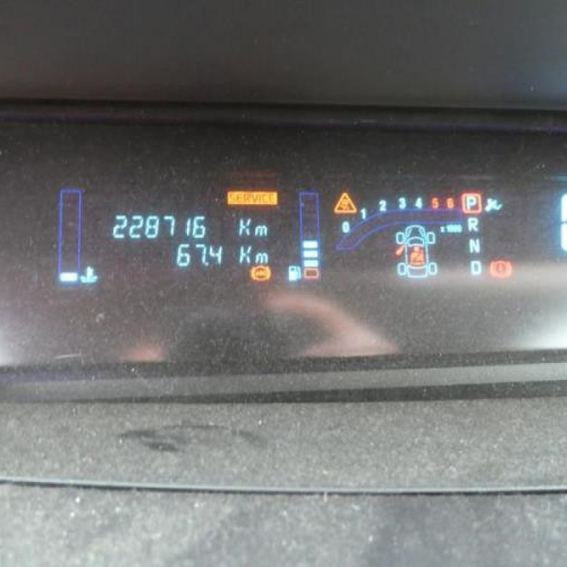 Cric RENAULT ESPACE 4 Photo n°10