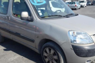 Serrure avant droit CITROEN BERLINGO 1