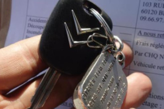 Serrure avant droit CITROEN BERLINGO 1