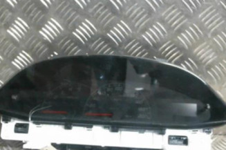 Compteur TOYOTA YARIS 2 Photo n°1