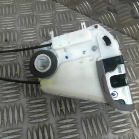 Serrure arriere gauche TOYOTA YARIS 2