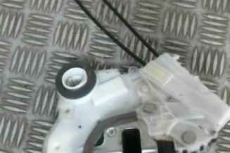 Serrure avant gauche TOYOTA YARIS 2