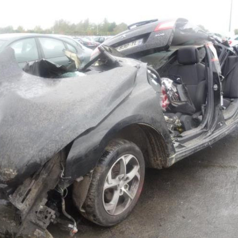 Malle/Hayon arriere PEUGEOT 508 1 SW Photo n°4