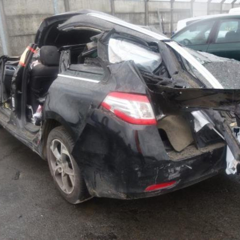 Malle/Hayon arriere PEUGEOT 508 1 SW Photo n°7