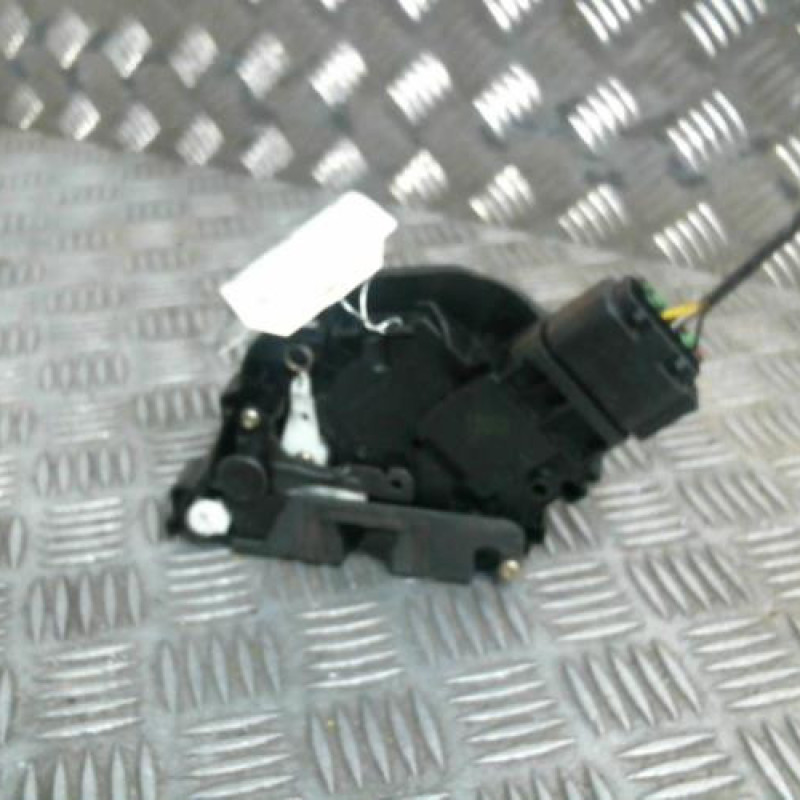 Serrure arriere gauche FORD C-MAX 1 Photo n°1