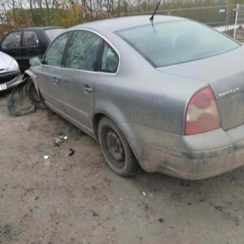 Bloc ABS (freins anti-blocage) VOLKSWAGEN PASSAT 4 Photo n°7