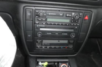 Bloc ABS (freins anti-blocage) VOLKSWAGEN PASSAT 4