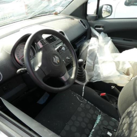 Custode avant droit (porte) SUZUKI SPLASH