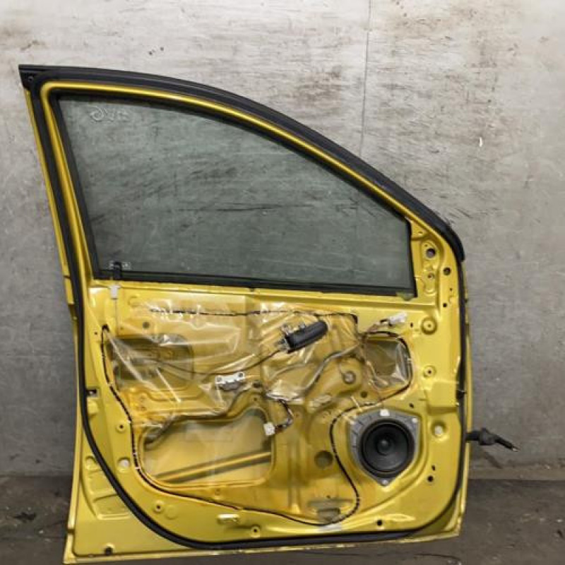 Porte avant gauche TOYOTA YARIS 1 Photo n°3