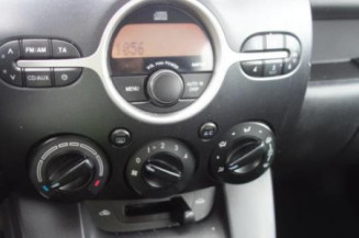 Bras essuie glace avant gauche MAZDA 2 2