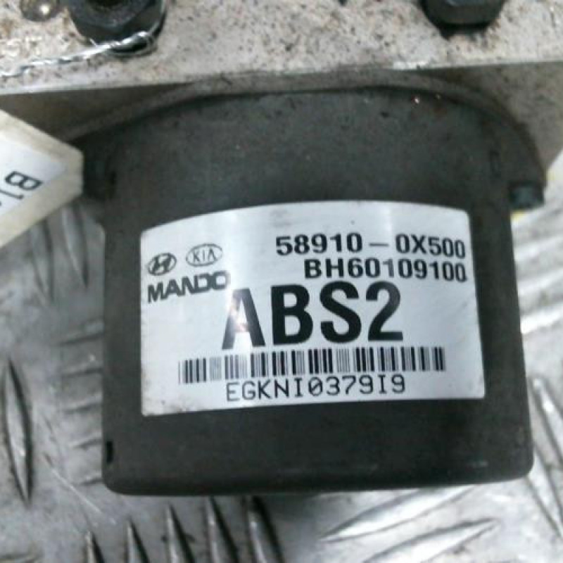 Bloc ABS (freins anti-blocage) HYUNDAI I 10 1 Photo n°3
