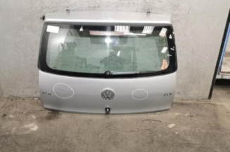 Malle/Hayon arriere VOLKSWAGEN FOX Photo n°1