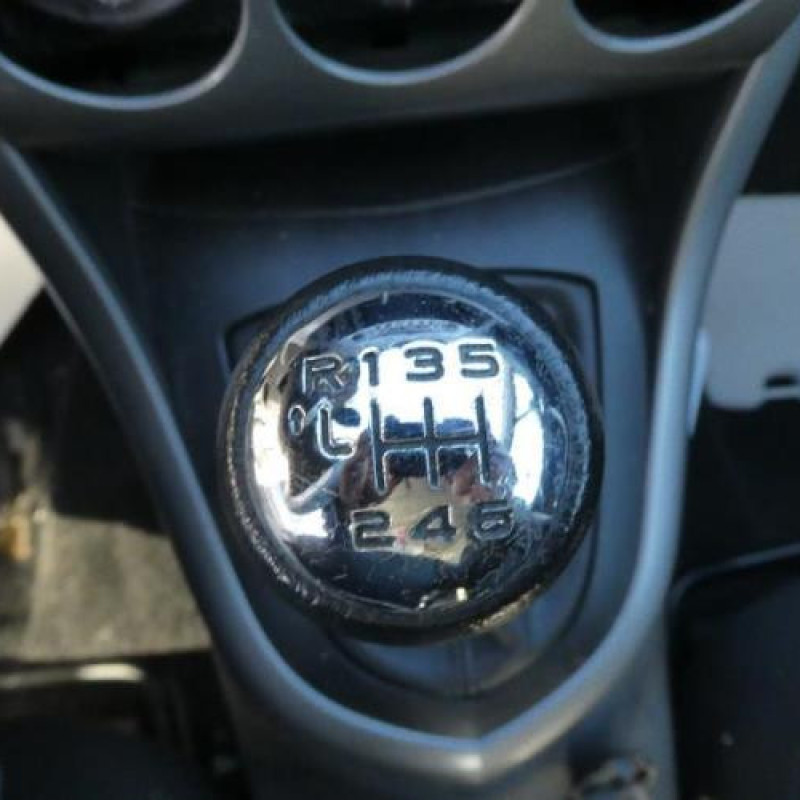 Boite de vitesses PEUGEOT 308 1 Photo n°8