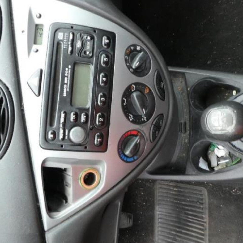 Porte arriere droit FORD FOCUS 1 Photo n°12
