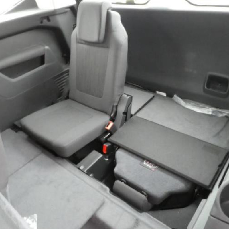 Ceinture arriere gauche PEUGEOT 5008 1 Photo n°10