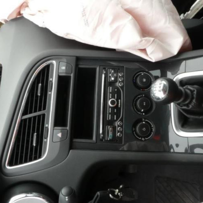 Ceinture arriere gauche PEUGEOT 5008 1 Photo n°14