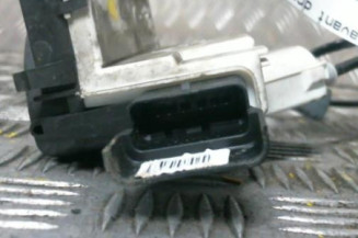 Serrure avant droit CITROEN C4 CACTUS