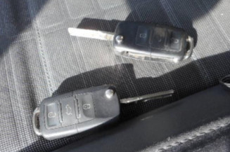 Autoradio d'origine VOLKSWAGEN TOURAN 1