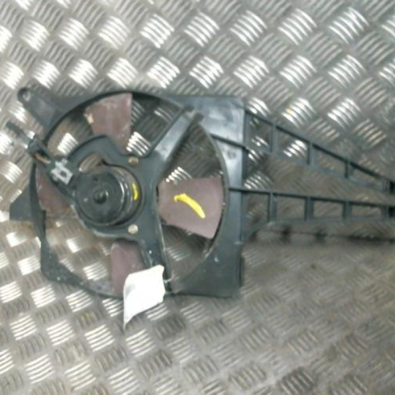 Moto ventilateur radiateur OPEL CORSA B Photo n°2