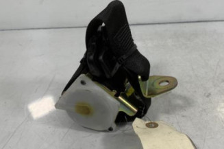 Ceinture arriere droit OPEL CORSA B
