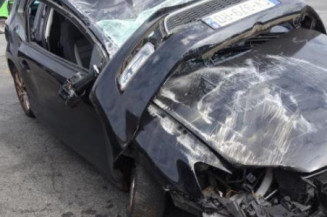 Verin de coffre VOLKSWAGEN POLO 5