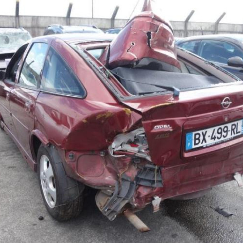 Porte avant droit OPEL VECTRA B Photo n°7
