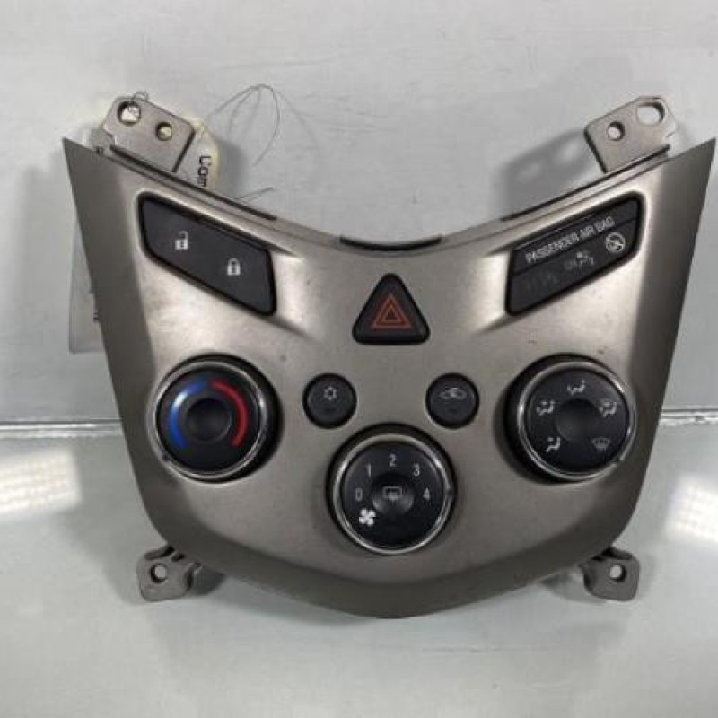Commande chauffage CHEVROLET AVEO 2 Photo n°1
