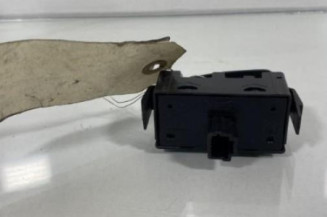 Bouton de warning DACIA SANDERO 2
