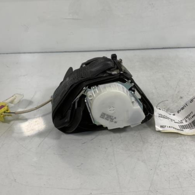 Pretensionneur de ceinture avant droit VOLKSWAGEN PASSAT 5 Photo n°3
