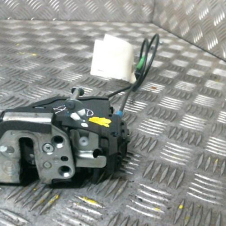 Serrure arriere droit TOYOTA AURIS 1 Photo n°1