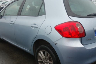 Bras essuie glace arriere TOYOTA AURIS 1
