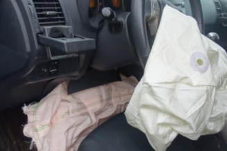 Bras essuie glace arriere TOYOTA AURIS 1