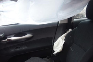 Bras essuie glace arriere TOYOTA AURIS 1