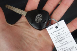 Bras essuie glace arriere TOYOTA AURIS 1