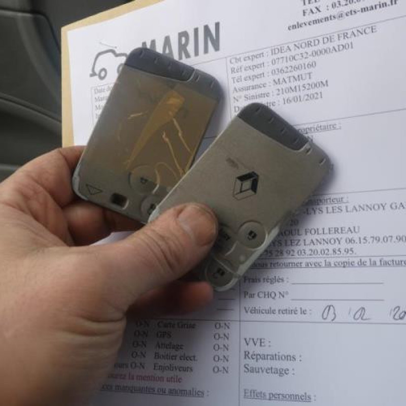 Air bag conducteur RENAULT LAGUNA 2 Photo n°10
