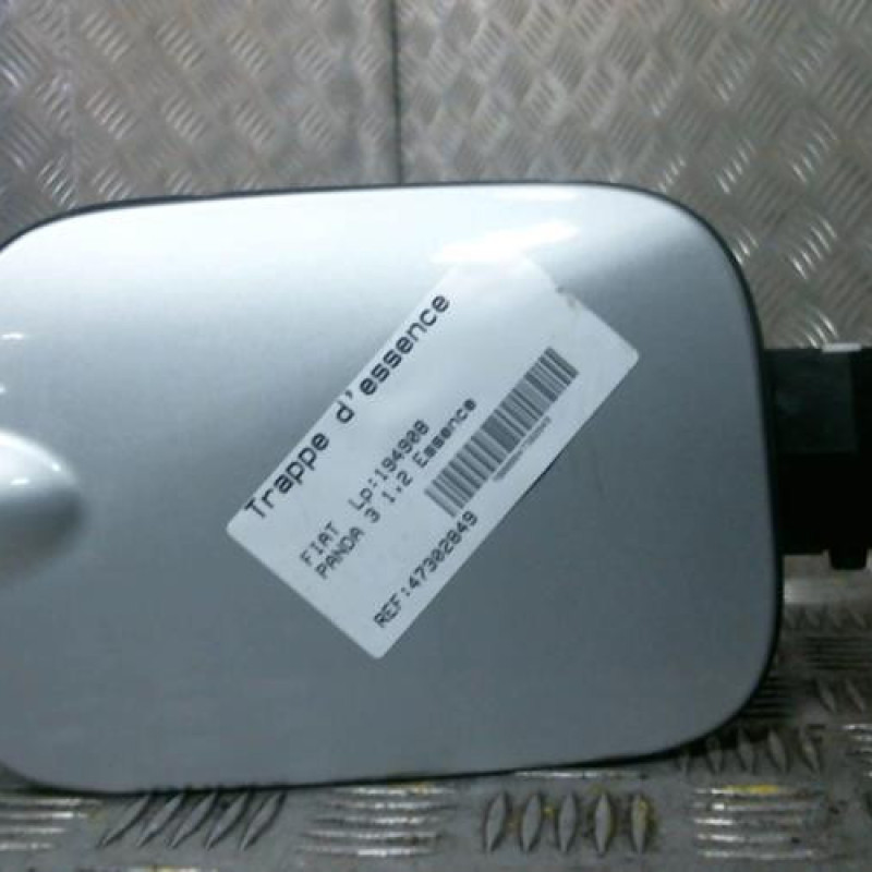 Trappe d'essence FIAT PANDA 3 Photo n°1
