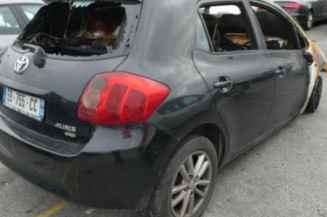 Serrure avant gauche TOYOTA AURIS 1