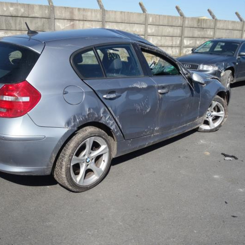 Leve vitre electrique avant droit BMW SERIE 1 E87 Photo n°4