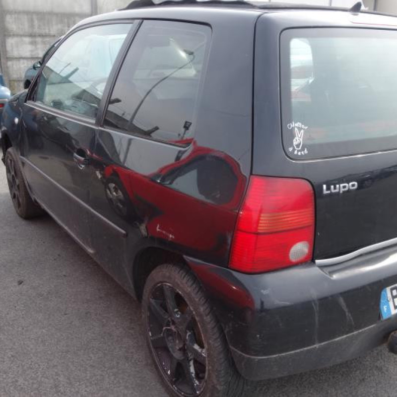 Malle/Hayon arriere VOLKSWAGEN LUPO Photo n°7