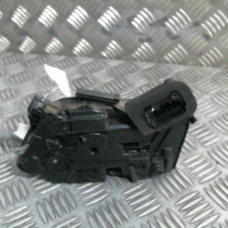 Serrure arriere droit VOLKSWAGEN POLO 5 Photo n°1