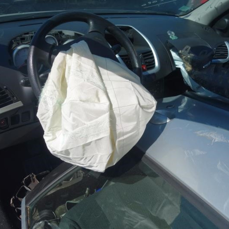Boitier servitude moteur (BSM) PEUGEOT 206+ Photo n°8