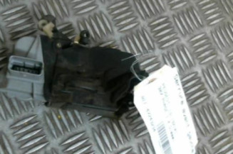 Serrure avant gauche PEUGEOT 307