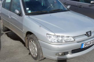 Feu arriere principal droit (feux) PEUGEOT 306