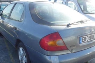 Retroviseur gauche FORD MONDEO 1