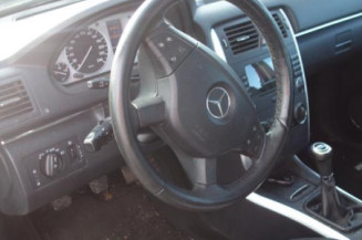 Pretensionneur de ceinture arriere gauche MERCEDES CLASSE B 245