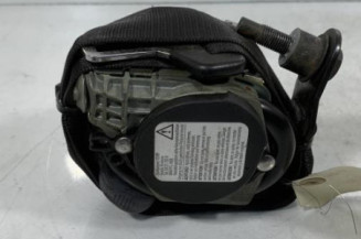 Pretensionneur de ceinture avant gauche MERCEDES CLASSE B 245 Photo n°1