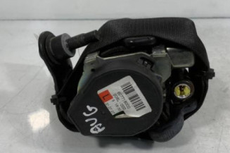 Pretensionneur de ceinture avant gauche MERCEDES CLASSE B 245