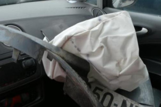 Malle/Hayon arriere SEAT IBIZA 4