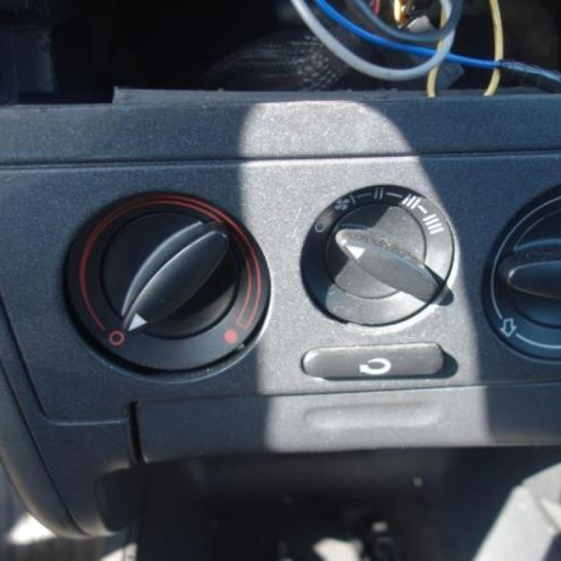 Porte avant droit AUDI A3 1 Photo n°8