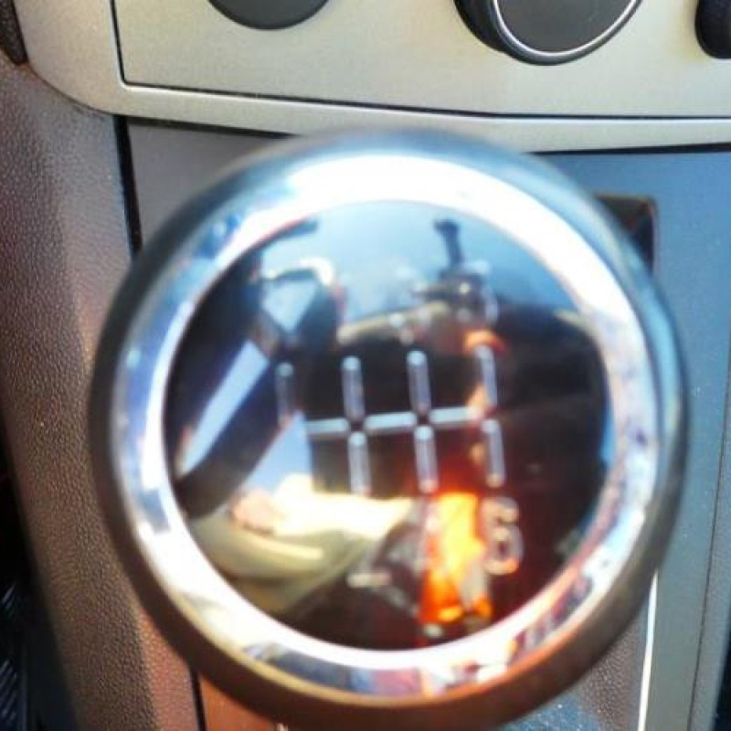 Porte avant droit OPEL ZAFIRA B Photo n°9